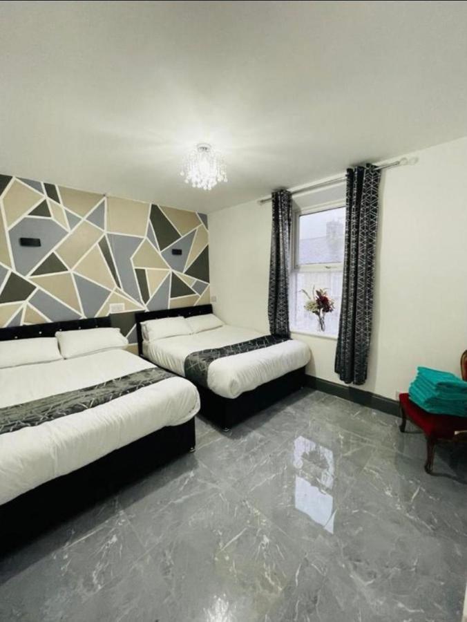 Entire 5 Star Luxury Whalley House Wifi Tv Luxury Burnley Eksteriør bilde