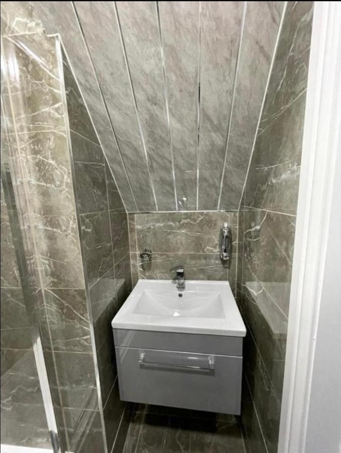 Entire 5 Star Luxury Whalley House Wifi Tv Luxury Burnley Eksteriør bilde