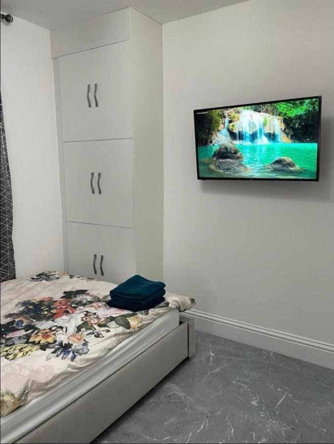 Entire 5 Star Luxury Whalley House Wifi Tv Luxury Burnley Eksteriør bilde