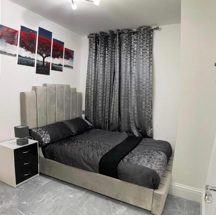 Entire 5 Star Luxury Whalley House Wifi Tv Luxury Burnley Eksteriør bilde